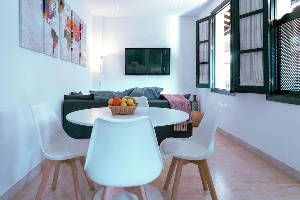 Apartamento Con Encanto En Patio Sevillano Esterno foto