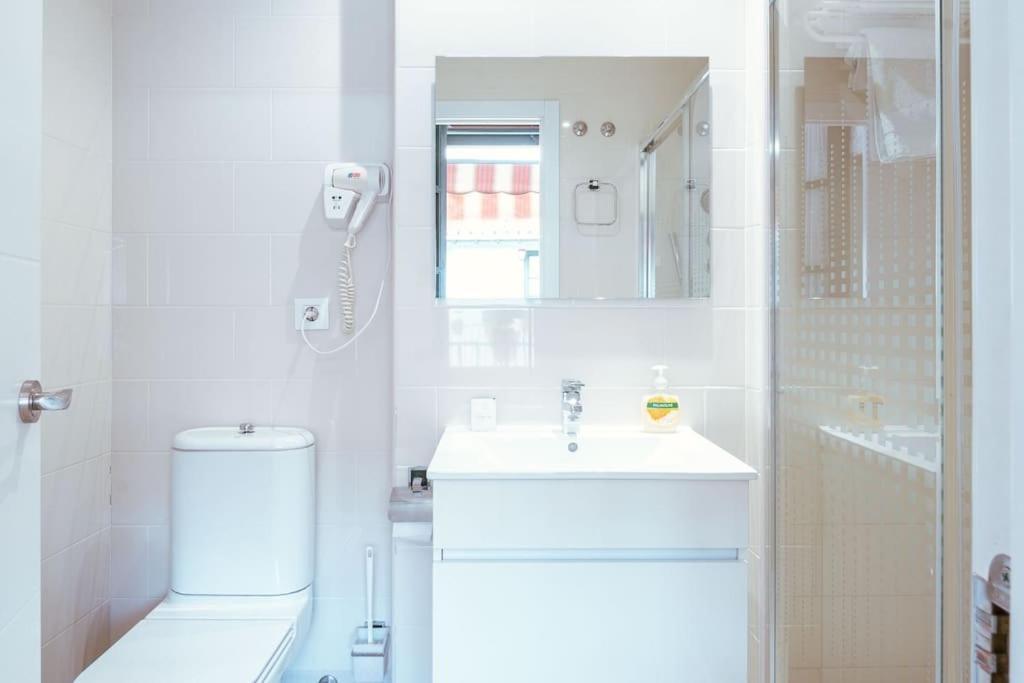 Apartamento Con Encanto En Patio Sevillano Esterno foto